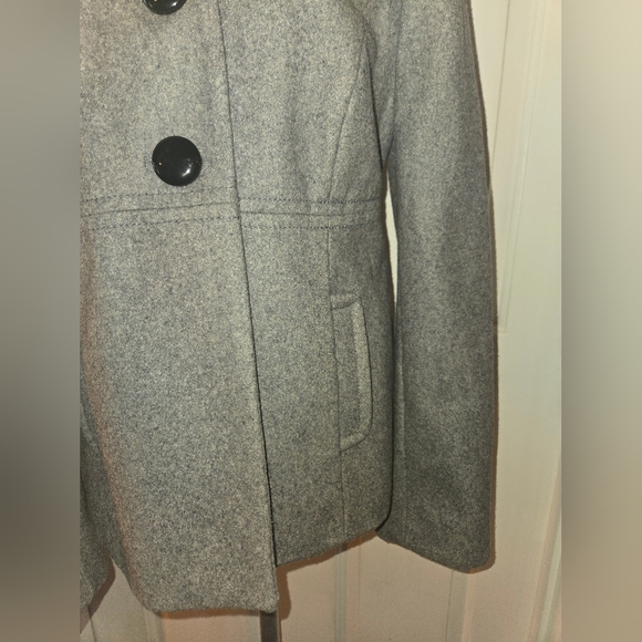 Old Navy Gray Wool Blend Peacoat With Ruffle Collar Small - Picture 2 of 7
